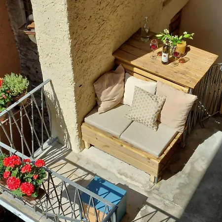 Anju D'Oro & Azzurro - Charming Apartments Lesa Exterior photo